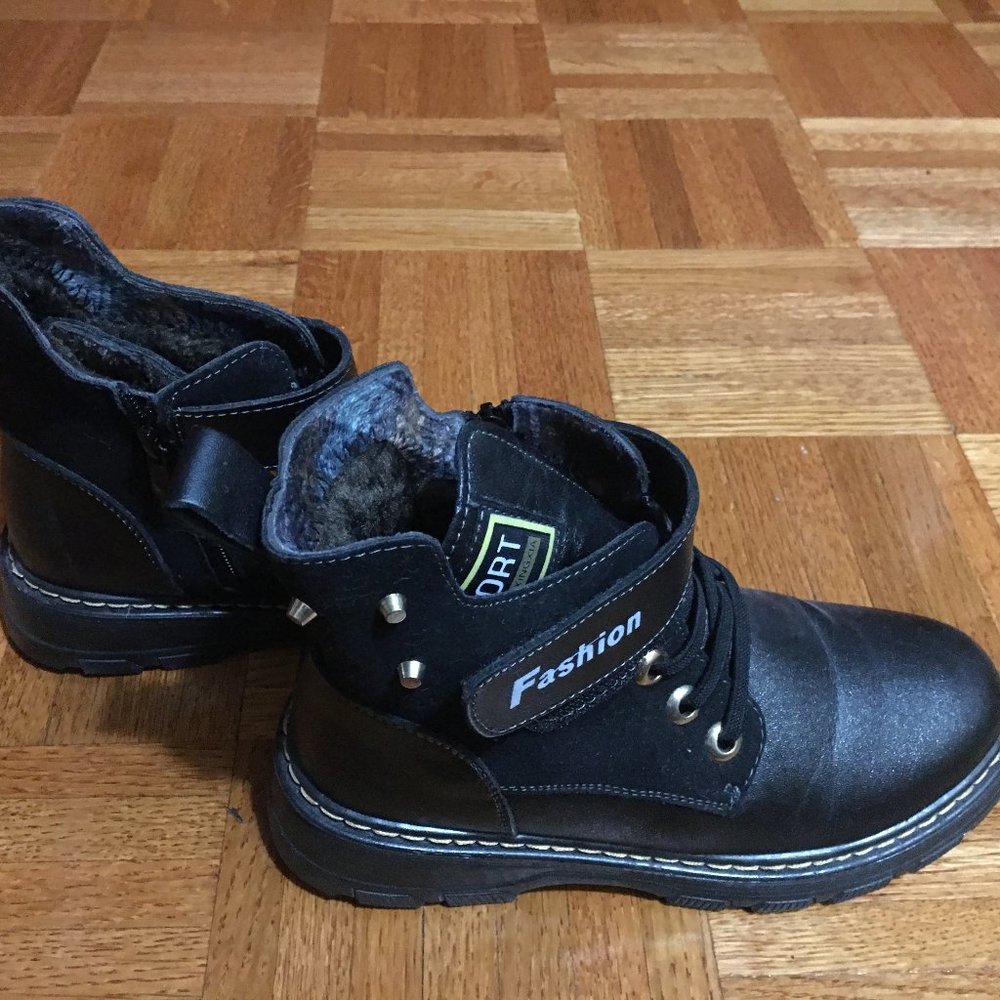 Girls Boots